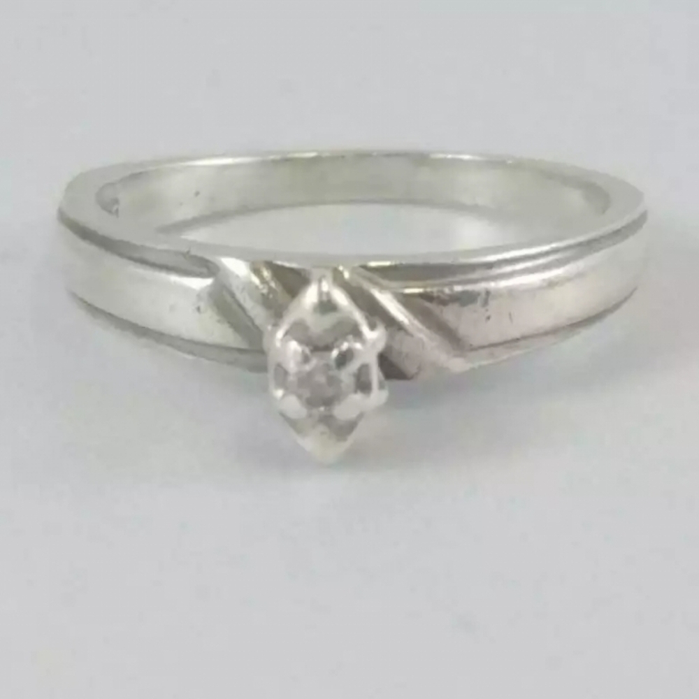 Sale Genuine Diamond Minimalist Engagement Ring. Simp… - Gem